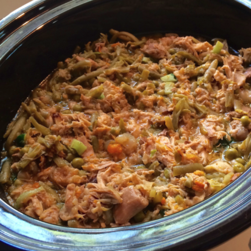 Homemade Dog Food Crockpot Chicken Recipe - Mindiampets.com.au
