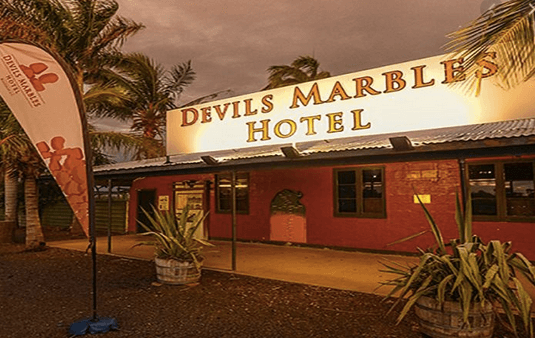 Devils Marbles Hotel – Wauchope | Dog friendly hotels NT - Pet Friendly Hotels Northern Territory