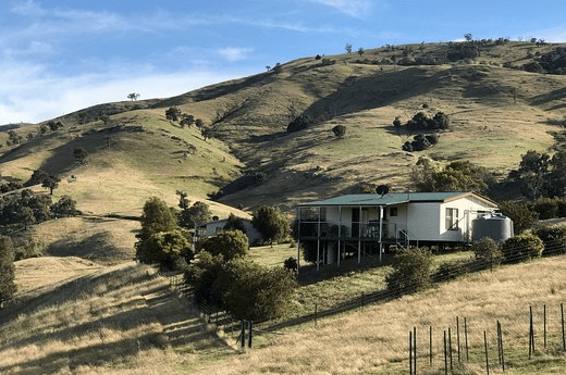 Elm Cottage – Tumut | Pet friendly accommodation ACT & Snowy Mountains 