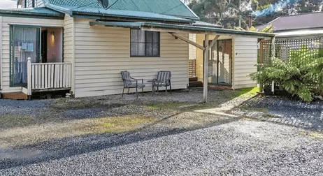 Meredith House and Apartments – Strahan (West Coast) - Pet friendly weekend getaways Tasmania