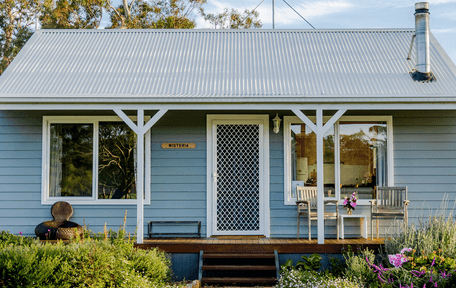 Freshwater Creek Cottages and Farmstay – between Geelong and Torquay - Dog friendly holiday ideas Vic