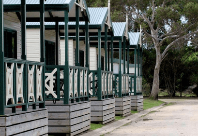 Geelong Surfcoast Highway Holiday Park – Dog friendly accommodation with pool Mount Duneed