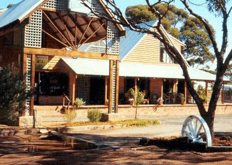 Great Western Travel Village – Dog friendly road trips Norseman (Golden Outback)