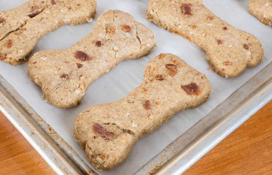 Mindiampets Savory Bacon, Cheddar, and Oatmeal Dog Biscuits