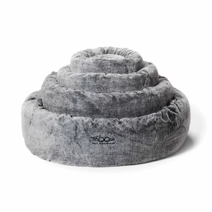 Snooza Cuddler – Chinchilla Faux Fur Dog Bed, Washable Covers, Eco Filling, Nesting Comfort, Multiple Sizes – Mindiampets.com.au