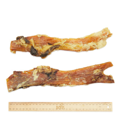 Bark & Beyond Beef Paddywack Dog Chews are 100% natural, single-ingredient treats that promote dental health and keep dogs happily entertained.