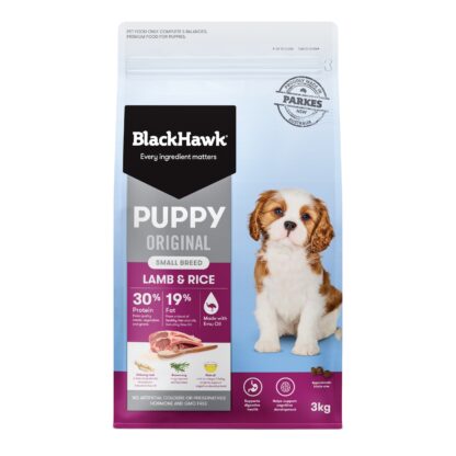 Support your small-breed puppy with Black Hawk Lamb & Rice. Made with grass-fed lamb, prebiotic fibre, and omega-3 for strong growth, healthy digestion, and brain development.